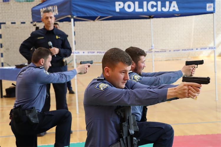 Slika /2023/dov buje 11.JPG